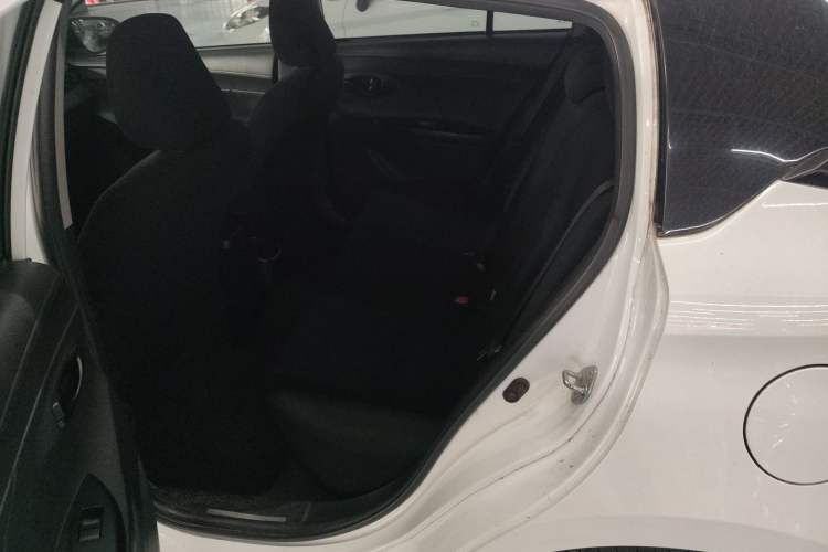 Used Toyota YARiS L Zhi Xuan 2017 1.5E CVT Enhanced Performance Edition Left Rear Seat