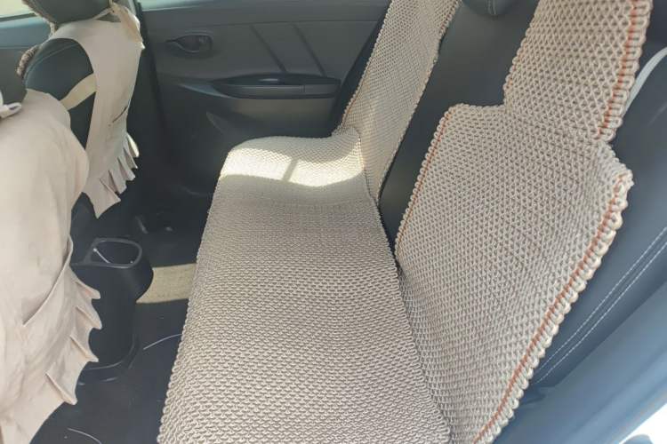 Used Toyota YARiS L Zhi Xuan 2017 1.5E CVT Enhanced Performance Edition Left Rear Seat