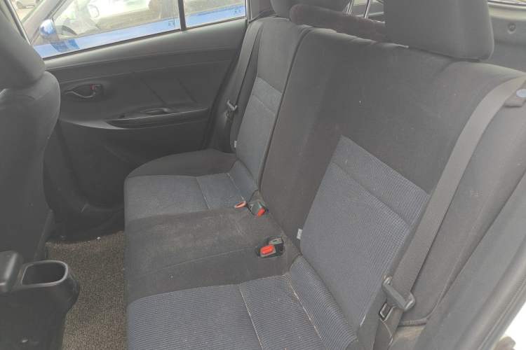 Used Toyota YARiS L Zhi Xuan 2017 1.5E CVT Enhanced Performance Edition Left Rear Seat