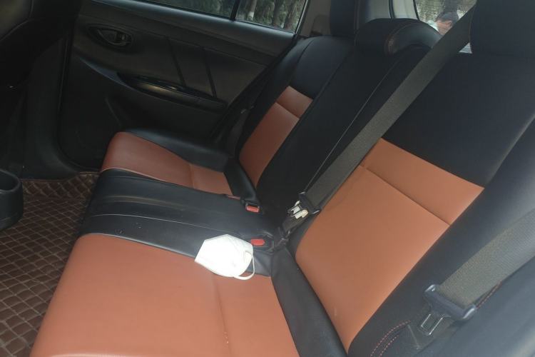 Used Toyota YARiS L Zhi Xuan 2017 1.5E CVT Enhanced Performance Edition Left Rear Seat