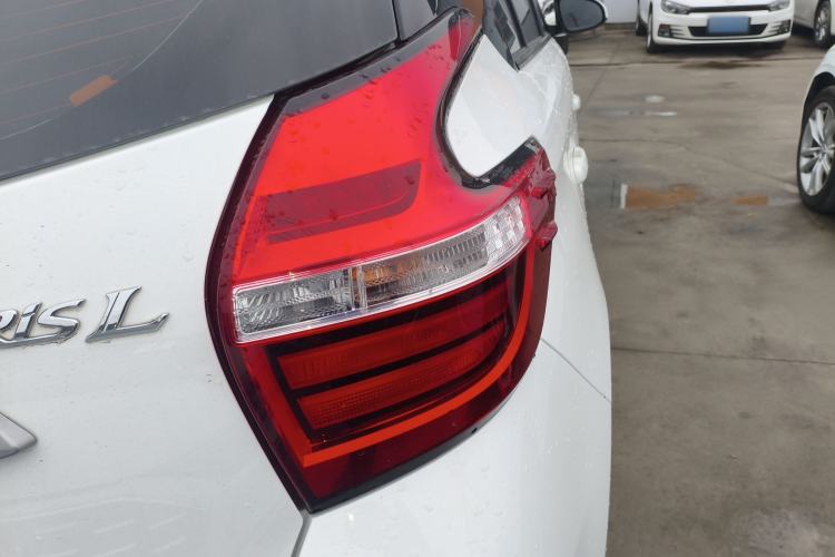 Used Toyota YARiS L Zhi Xuan 2017 1.5E CVT Enhanced Performance Edition Right Rear Taillight
