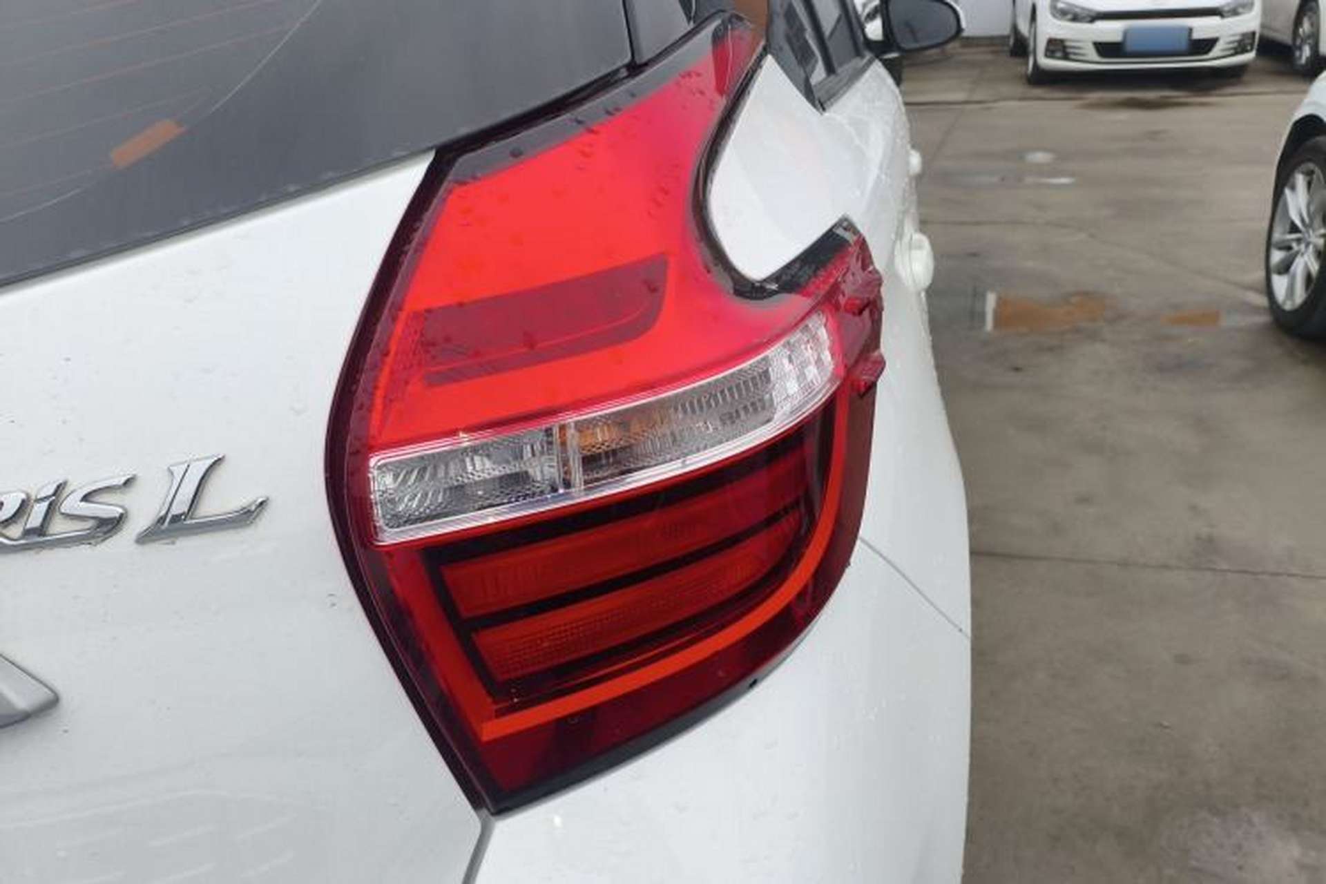 Used Toyota YARiS L Zhi Xuan 2017 1.5E CVT Enhanced Performance Edition Right Rear Taillight