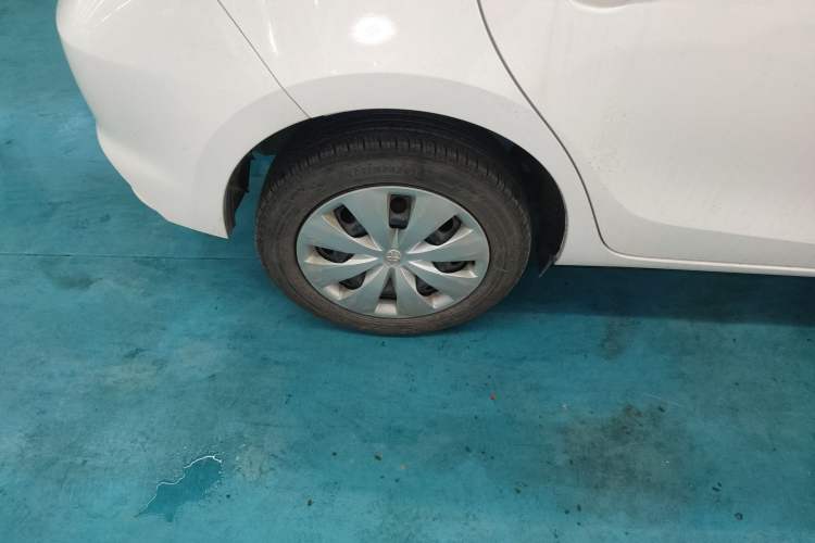 Used Toyota YARiS L Zhi Xuan 2017 1.5E CVT Enhanced Performance Edition Right Rear Wheel Hub