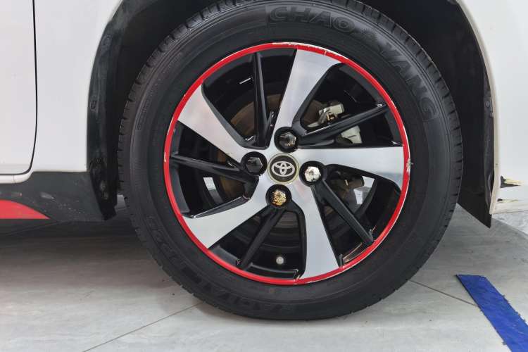 Used Toyota YARiS L Zhi Xuan 2017 1.5E CVT Enhanced Performance Edition Right Rear Wheel Hub