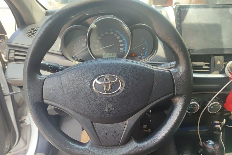 Used Toyota YARiS L Zhi Xuan 2017 1.5E CVT Enhanced Performance Edition Steering Wheel