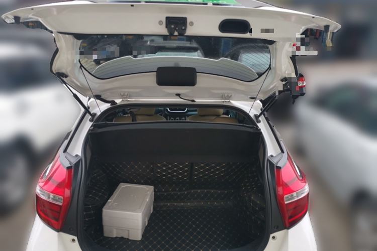 Used Toyota YARiS L Zhi Xuan 2017 1.5G CVT JingSu Model with Upgraded Sunroof Trunk