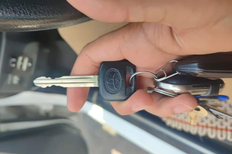 Used Toyota YARiS L Zhi Xuan 2017 1.5E CVT Enhanced Performance Edition Vehicle Key