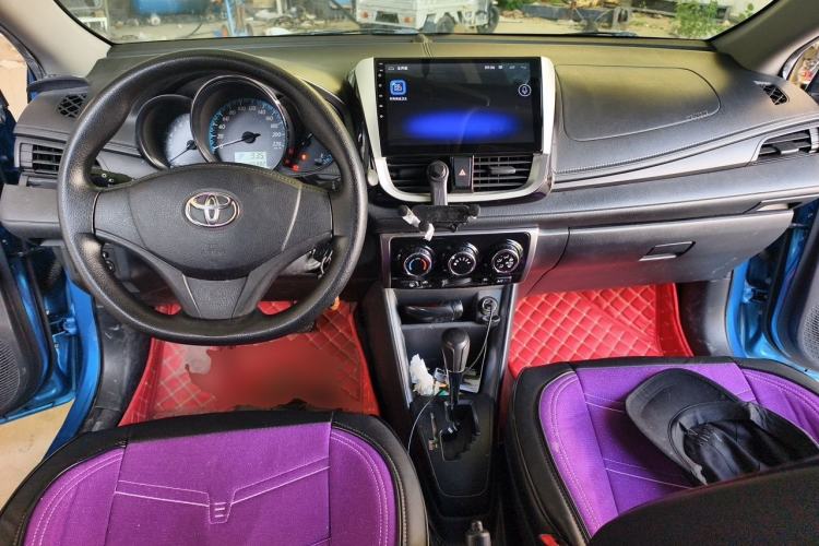 Used Toyota YARiS L Zhi Xuan 2019 1.5E CVT Dynamic Edition China VI compliant Center Console