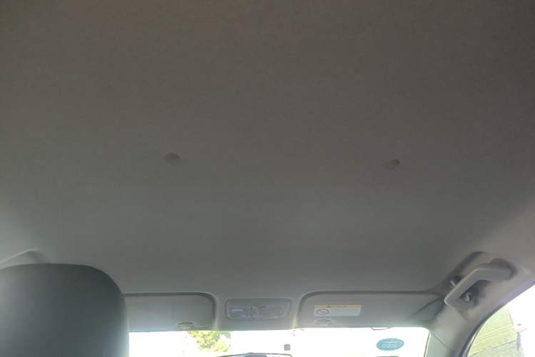 Used Toyota YARiS L Zhi Xuan 2019 1.5E CVT Dynamic Edition China VI compliant Headliner