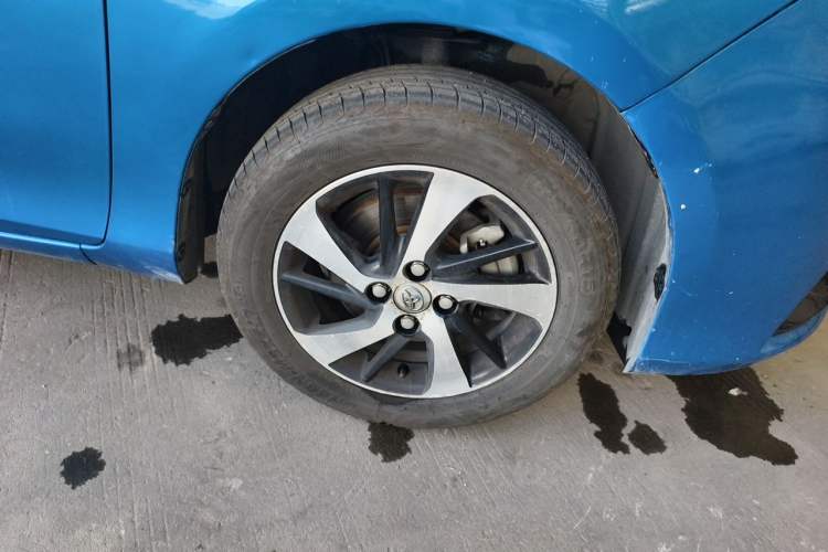 Used Toyota YARiS L Zhi Xuan 2019 1.5E CVT Dynamic Edition China VI compliant Right Front Wheel Hub
