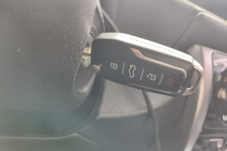 Used Toyota YARiS L Zhi Xuan 2019 1.5E CVT Dynamic Edition China VI compliant Vehicle Key