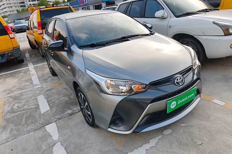 Used Toyota YARiS L Zhi Xuan 2019 1.5E CVT Dynamic Edition China VI compliant Front Right 45 Deg