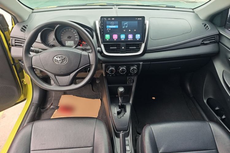 Used Toyota YARiS L Zhi Xuan 2019 1.5E CVT Dynamic Edition China VI compliant Center Console