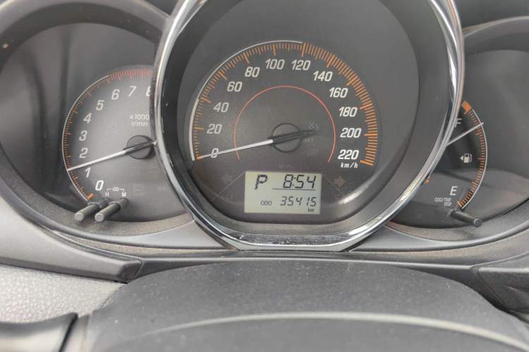 Used Toyota YARiS L Zhi Xuan 2019 1.5E CVT Dynamic Edition China VI compliant Instrument Cluster