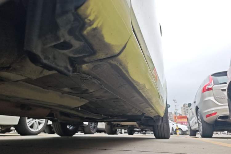 Used Toyota YARiS L Zhi Xuan 2019 1.5E CVT Dynamic Edition China VI compliant Left Side Sill