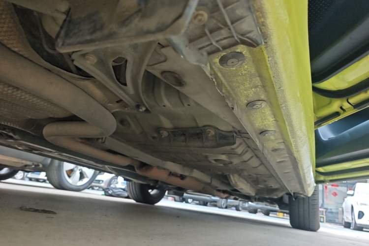 Used Toyota YARiS L Zhi Xuan 2019 1.5E CVT Dynamic Edition China VI compliant Right Side Sill