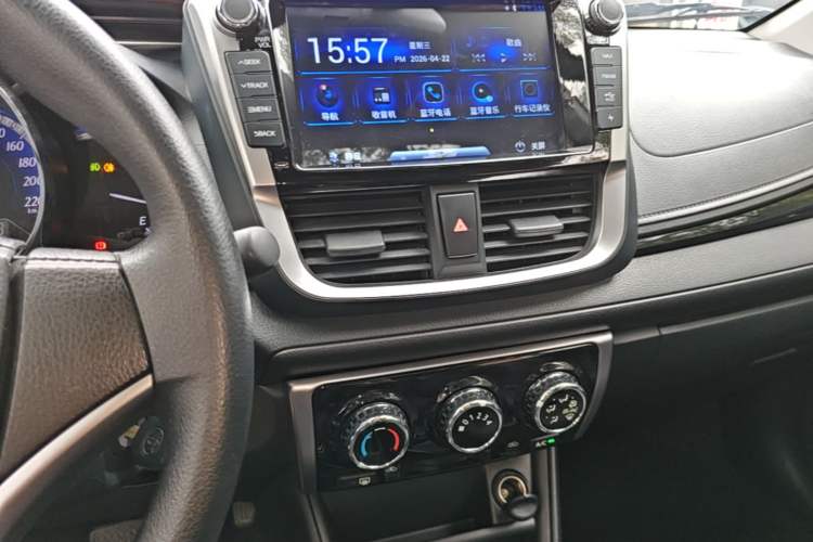 Used Toyota YARiS L Zhi Xuan 2019 1.5G CVT Xuan Dong Sunroof Version China VI Standard Audio And AC Panel