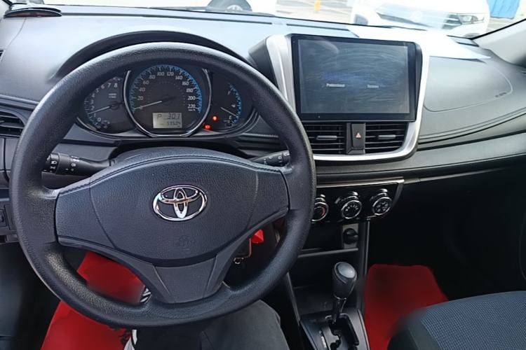 Used Toyota YARiS L Zhi Xuan 2019 1.5E CVT Dynamic Edition China VI compliant Center Console