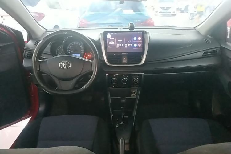Used Toyota YARiS L Zhi Xuan 2019 1.5E CVT Dynamic Edition China VI compliant Center Console