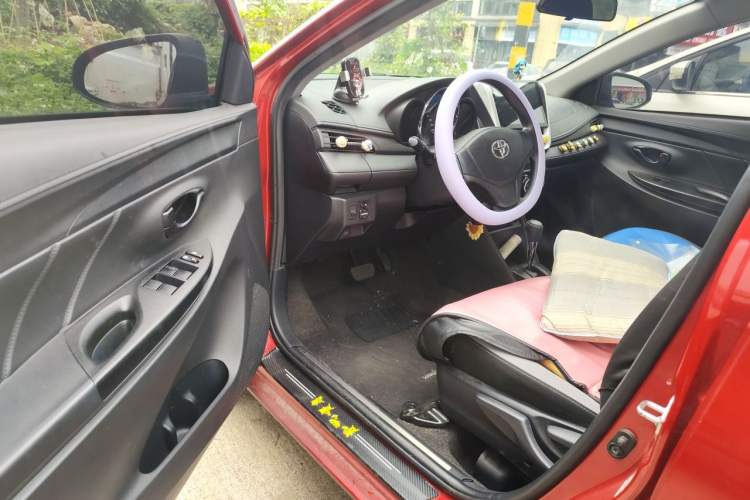 Used Toyota YARiS L Zhi Xuan 2019 1.5E CVT Dynamic Edition China VI compliant Driver Seat