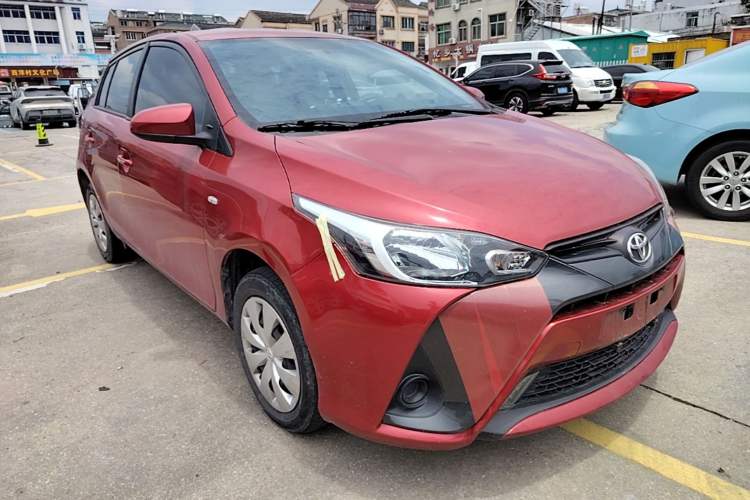 Used Toyota YARiS L Zhi Xuan 2019 1.5E CVT Dynamic Edition China VI compliant Front Right 45 Deg