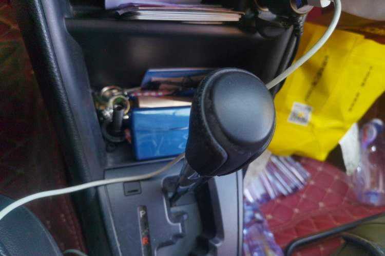 Used Toyota YARiS L Zhi Xuan 2019 1.5E CVT Dynamic Edition China VI compliant Gear Lever