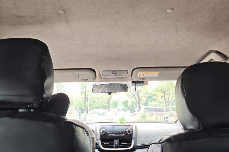 Used Toyota YARiS L Zhi Xuan 2019 1.5E CVT Dynamic Edition China VI compliant Headliner