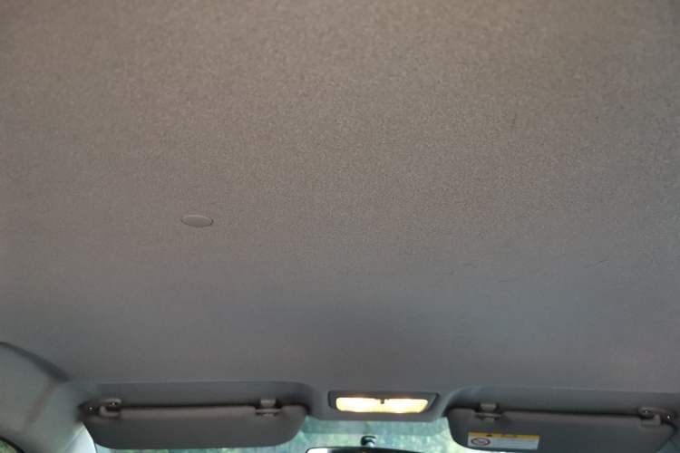 Used Toyota YARiS L Zhi Xuan 2019 1.5E CVT Dynamic Edition China VI compliant Headliner