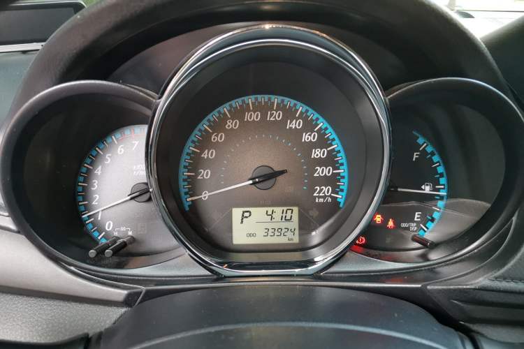 Used Toyota YARiS L Zhi Xuan 2019 1.5E CVT Dynamic Edition China VI compliant Instrument Cluster
