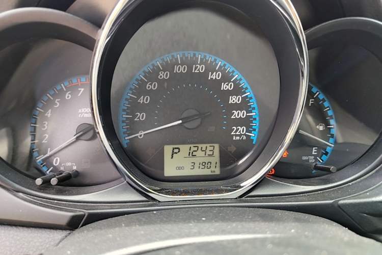 Used Toyota YARiS L Zhi Xuan 2019 1.5E CVT Dynamic Edition China VI compliant Instrument Cluster