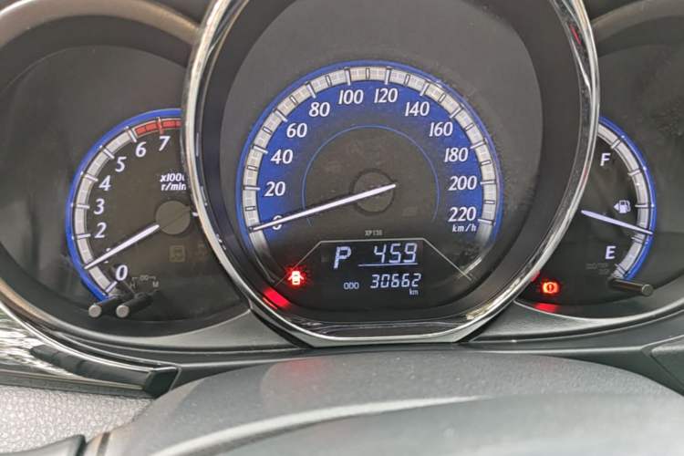 Used Toyota YARiS L Zhi Xuan 2019 1.5G CVT Xuan Dong Sunroof Version China VI Standard Instrument Cluster
