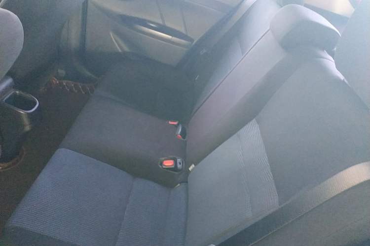 Used Toyota YARiS L Zhi Xuan 2019 1.5E CVT Dynamic Edition China VI compliant Interior 4