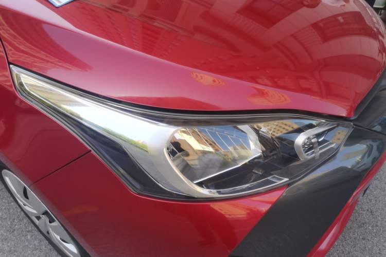 Used Toyota YARiS L Zhi Xuan 2019 1.5E CVT Dynamic Edition China VI compliant Right Front Headlight