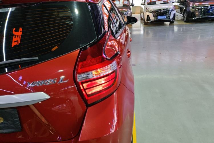 Used Toyota YARiS L Zhi Xuan 2019 1.5E CVT Dynamic Edition China VI compliant Right Rear Taillight