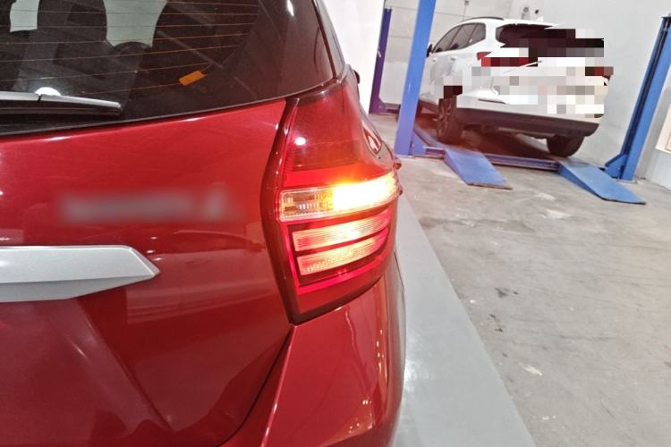 Used Toyota YARiS L Zhi Xuan 2019 1.5E CVT Dynamic Edition China VI compliant Right Rear Taillight