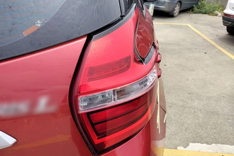 Used Toyota YARiS L Zhi Xuan 2019 1.5E CVT Dynamic Edition China VI compliant Right Rear Taillight