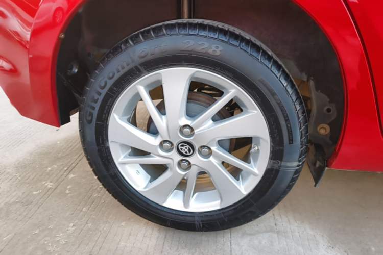 Used Toyota YARiS L Zhi Xuan 2019 1.5E CVT Dynamic Edition China VI compliant Right Rear Wheel Hub