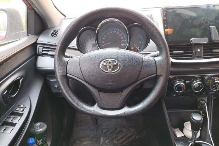 Used Toyota YARiS L Zhi Xuan 2019 1.5E CVT Dynamic Edition China VI compliant Steering Wheel