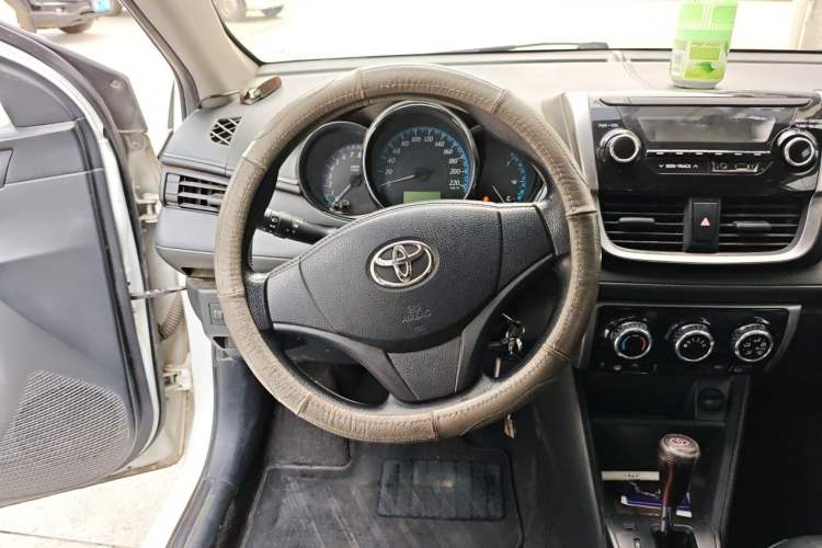 Used Toyota YARiS L Zhi Xuan 2019 1.5E CVT Dynamic Edition China VI compliant Steering Wheel