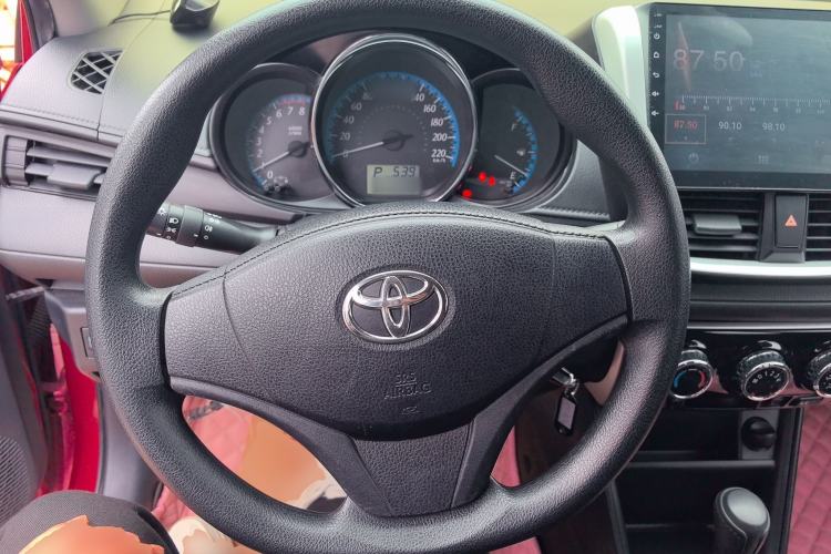 Used Toyota YARiS L Zhi Xuan 2019 1.5E CVT Dynamic Edition China VI compliant Steering Wheel