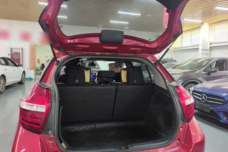 Used Toyota YARiS L Zhi Xuan 2019 1.5E CVT Dynamic Edition China VI compliant Trunk