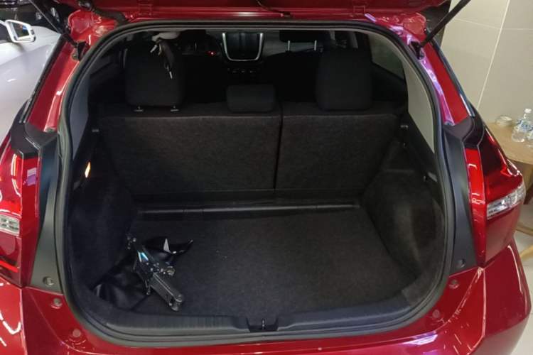 Used Toyota YARiS L Zhi Xuan 2019 1.5E CVT Dynamic Edition China VI compliant Trunk