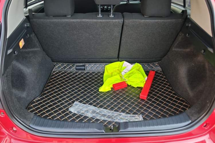 Used Toyota YARiS L Zhi Xuan 2019 1.5E CVT Dynamic Edition China VI compliant Trunk