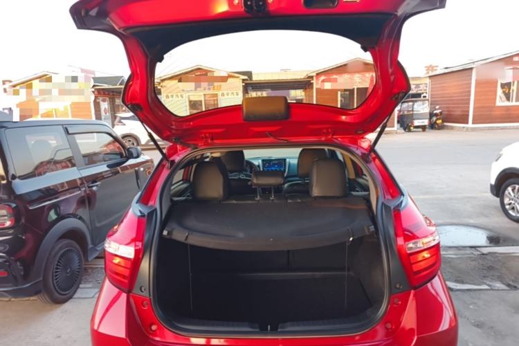 Used Toyota YARiS L Zhi Xuan 2019 1.5E CVT Dynamic Edition China VI compliant Trunk