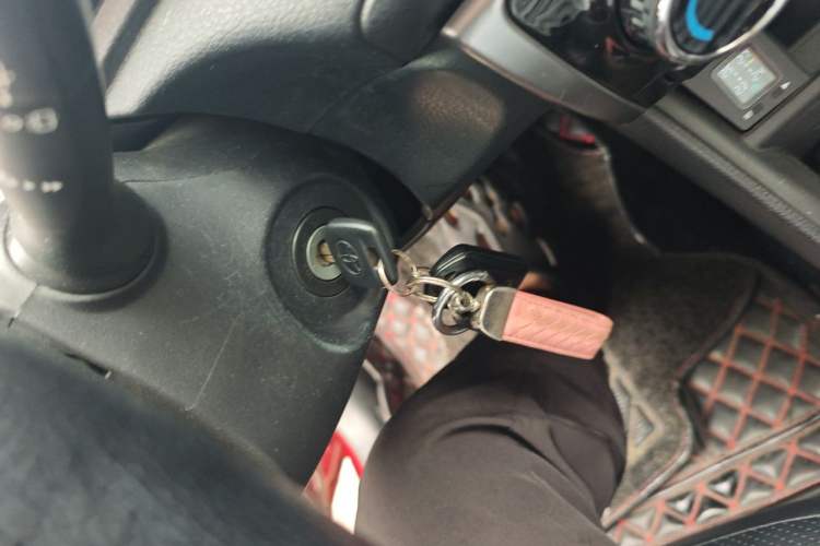 Used Toyota YARiS L Zhi Xuan 2019 1.5E CVT Dynamic Edition China VI compliant Vehicle Key