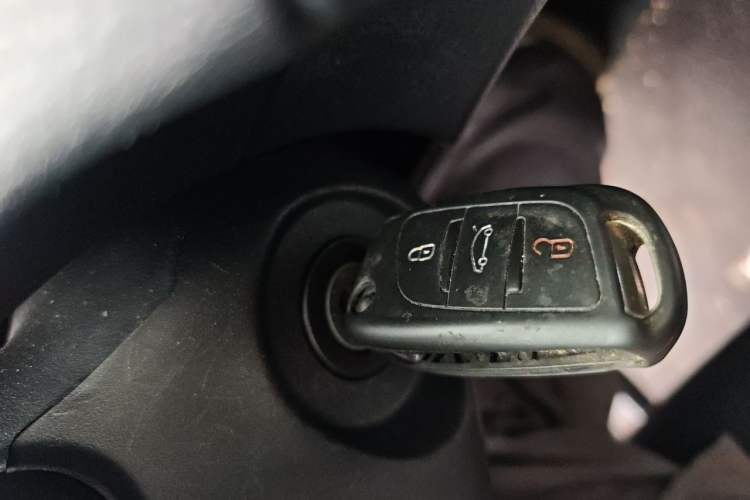 Used Toyota YARiS L Zhi Xuan 2019 1.5E CVT Dynamic Edition China VI compliant Vehicle Key