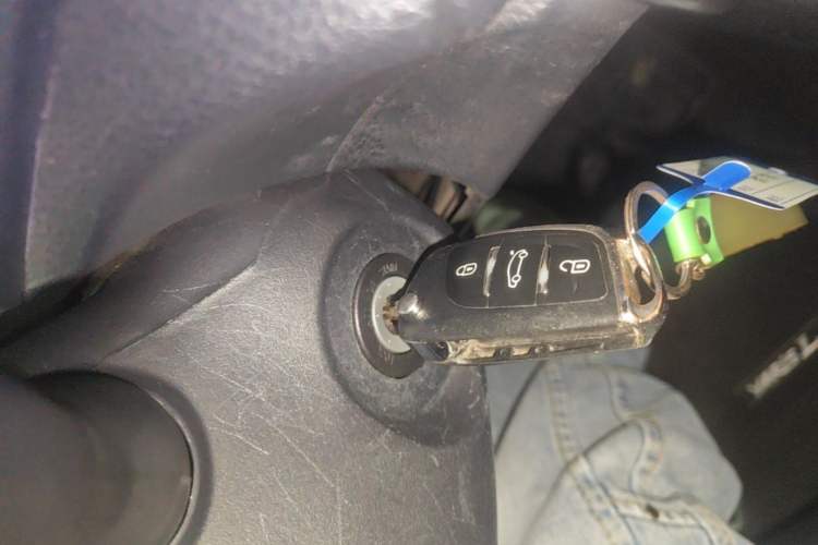 Used Toyota YARiS L Zhi Xuan 2019 1.5E CVT Dynamic Edition China VI compliant Vehicle Key