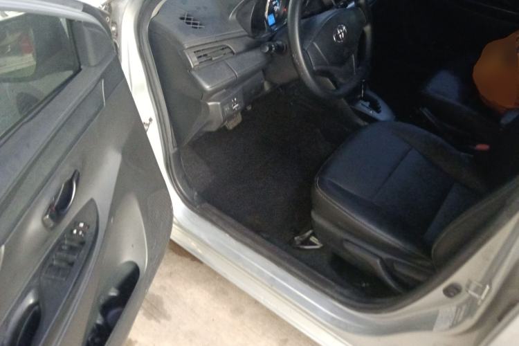 Used Toyota YARiS L Zhi Xuan 2019 1.5E CVT Dynamic Edition China VI compliant Driver Seat
