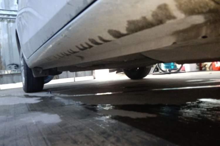 Used Toyota YARiS L Zhi Xuan 2019 1.5E CVT Dynamic Edition China VI compliant Right Side Sill