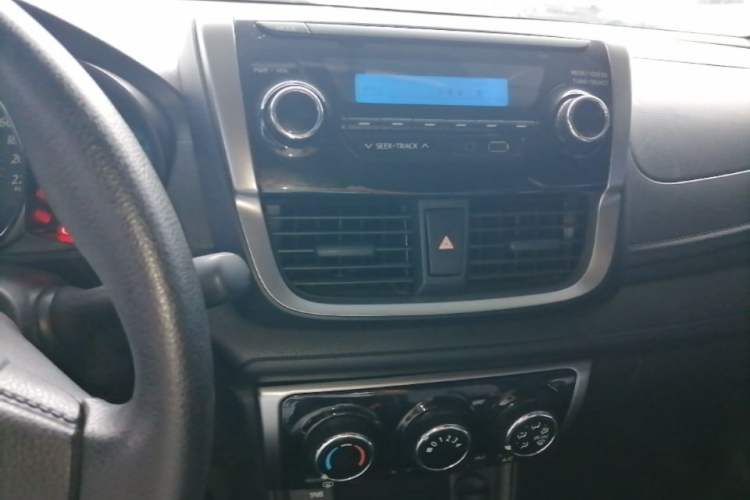Used Toyota YARiS L Zhi Xuan 2019 1.5E CVT Dynamic Edition China VI compliant Audio And AC Panel